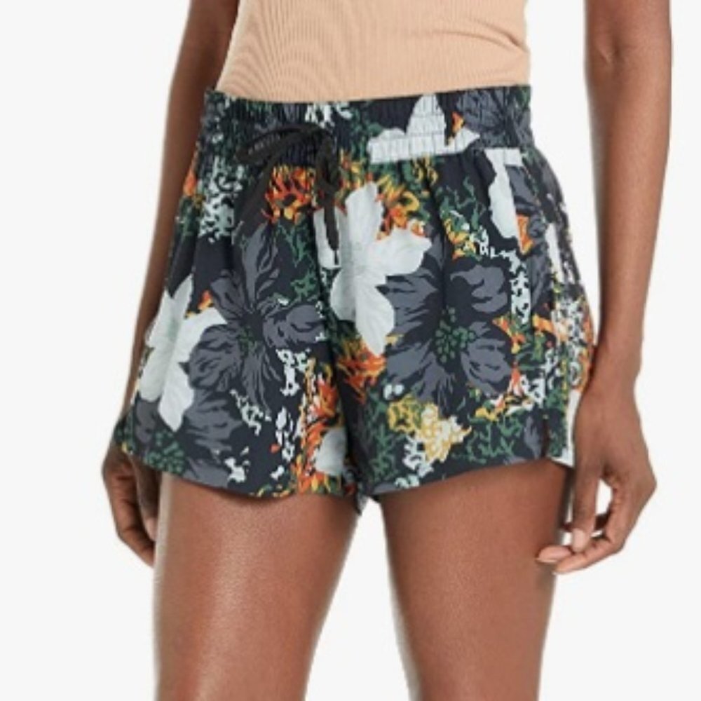 Darren Stretch UPF 50+ Active Swim and Workout Boardshort, Size 4